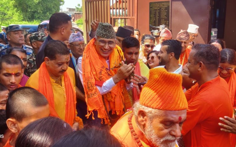 पर्रोहा बोल बमधाममा अर्थमन्त्री विष्णु पौडेल, नन्दीको प्राणप्रतिष्ठान